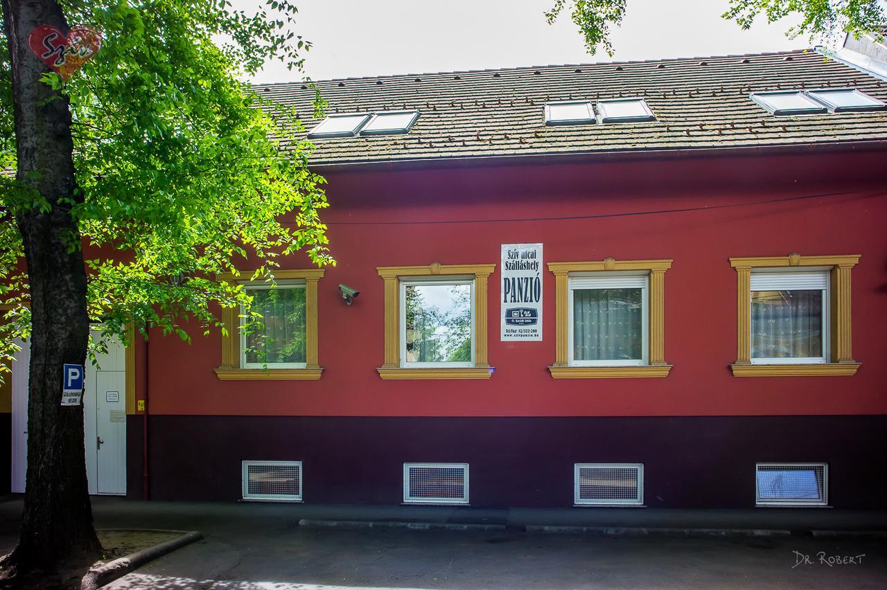 Cívis Szálláshely Debrecen Exterior foto